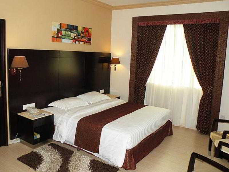Signature Inn Al Riqqa Dubái Exterior foto